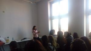 Лом момичета