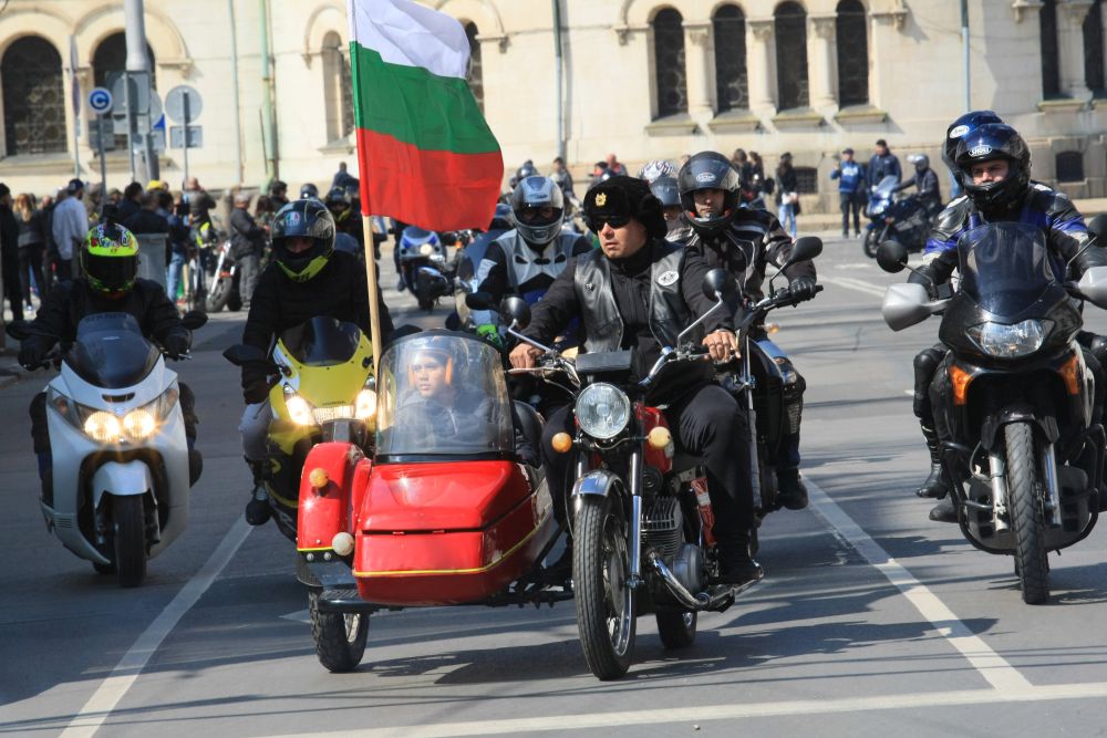 Рев на мотори огласи София