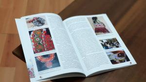 представен албума Дупнишка шевица образци и схеми