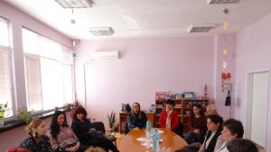 В Свищов се проведе среща разговор с приемните семейства от