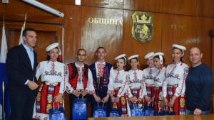 Бургас ученици