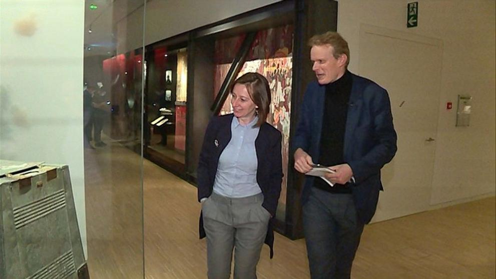  Ина Гълъбова 