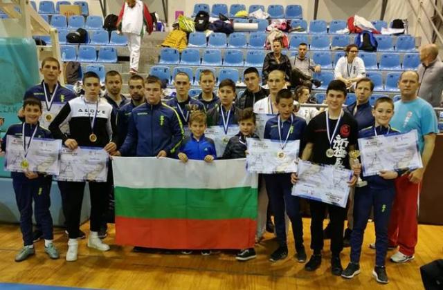 Дъжд от медали за каратеките от Гоце Делчев на международен турнир