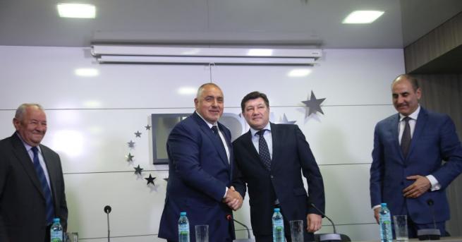 ГЕРБ и партия Никола Петков подписаха споразумение за политическо сътрудничество