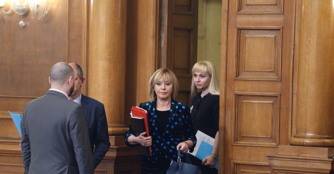 Българските граждани имат огромни проблеми, заяви омбудсманът Мая Манолова в