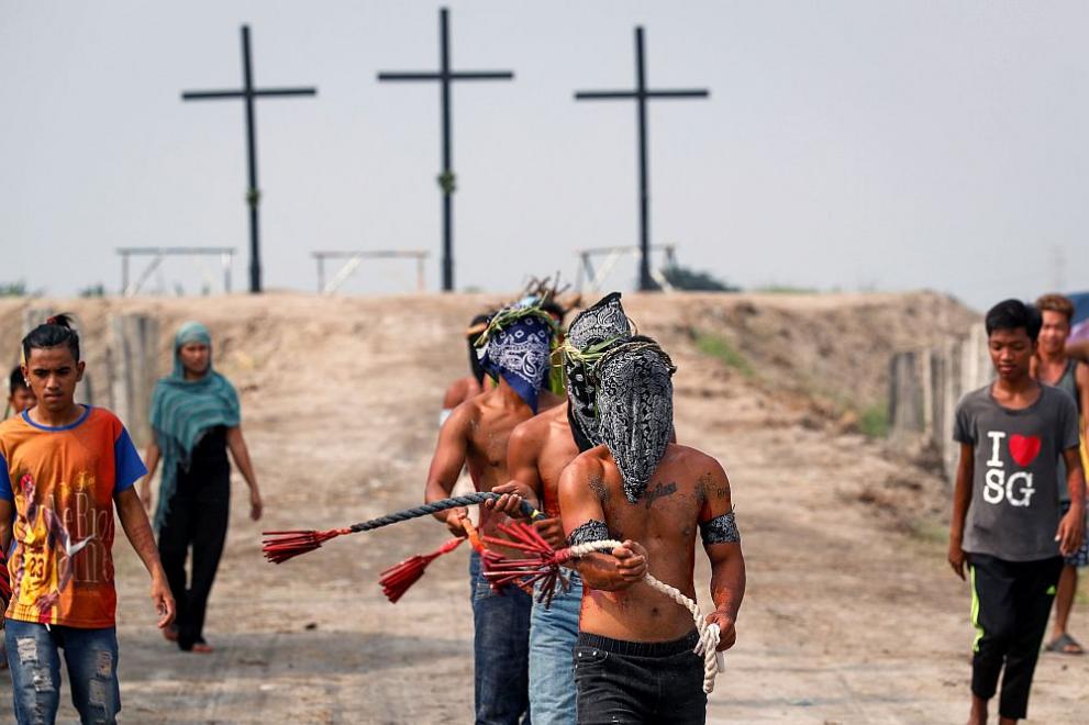  Филипините кръст разтягане Разпети петък 