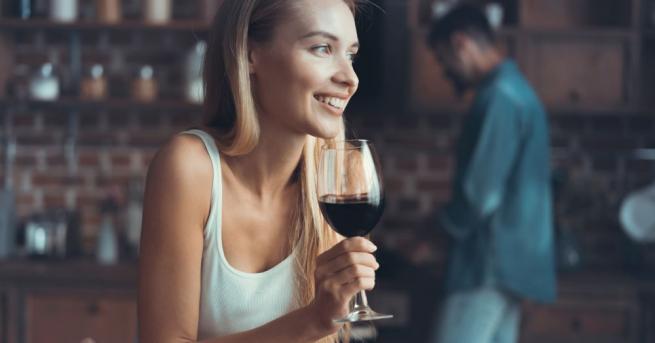 Какво обичате да си пийвате – ракия водка бира Или