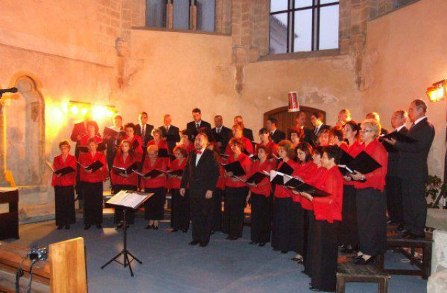 Великденски благотворителен концерт в подкрепа на Диана Тонкова