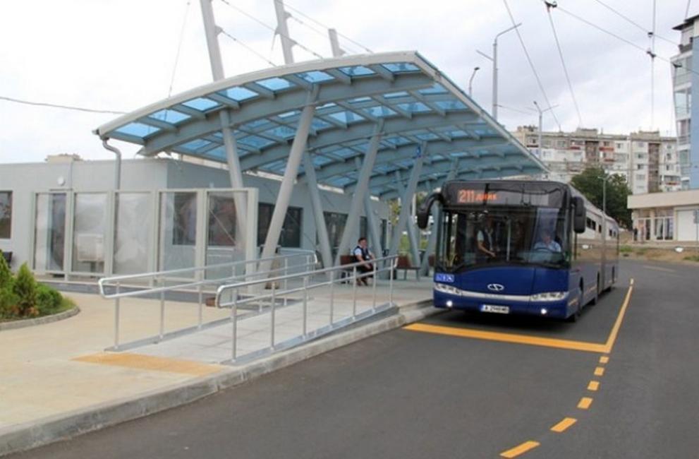 Туристическите автобуси през лятото в Бургас ще могат да престояват