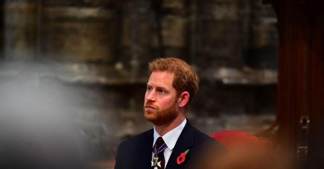 Британският принц Хари прие значително обезщетение и извинение от фотографска