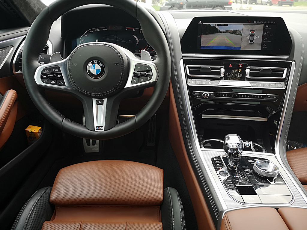 BMW M850i Coupe галерия ?>