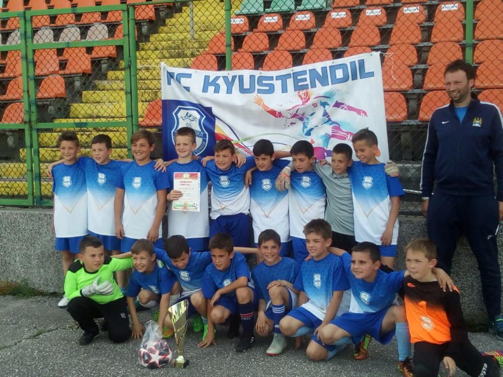 ФК Кюстендил спечели Великденския турнир в Разлог за набор 2009