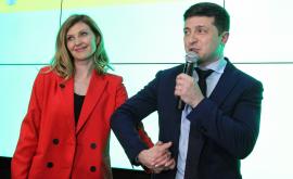  Владимир Зеленски и брачната половинка му Елена 