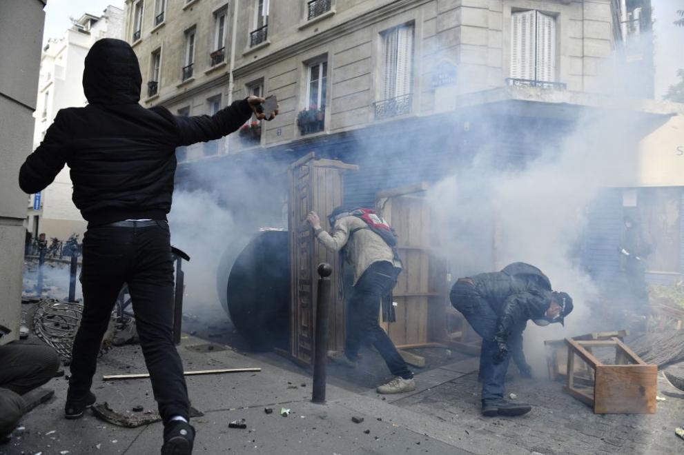  1 май Франция 