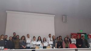 МУ Пловдив ученици