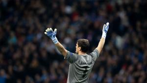 Икер Касияс