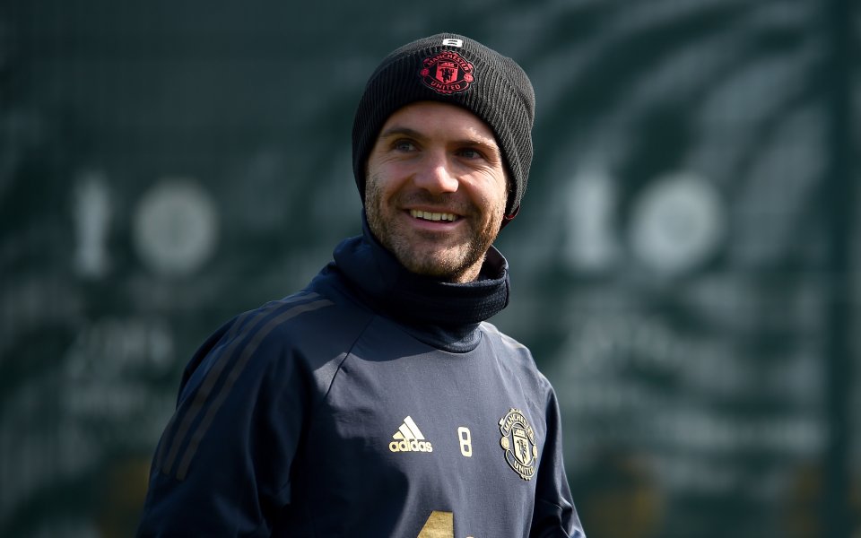 Манчестър Юнайтед е предложил една последна оферта за удължаването на