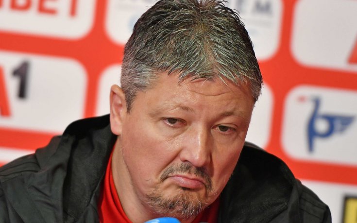 Любо Пенев отказал да пътува за Варна
