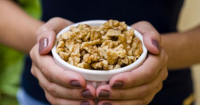 Ако включите орехи в ежедневното си меню ще увеличите количеството