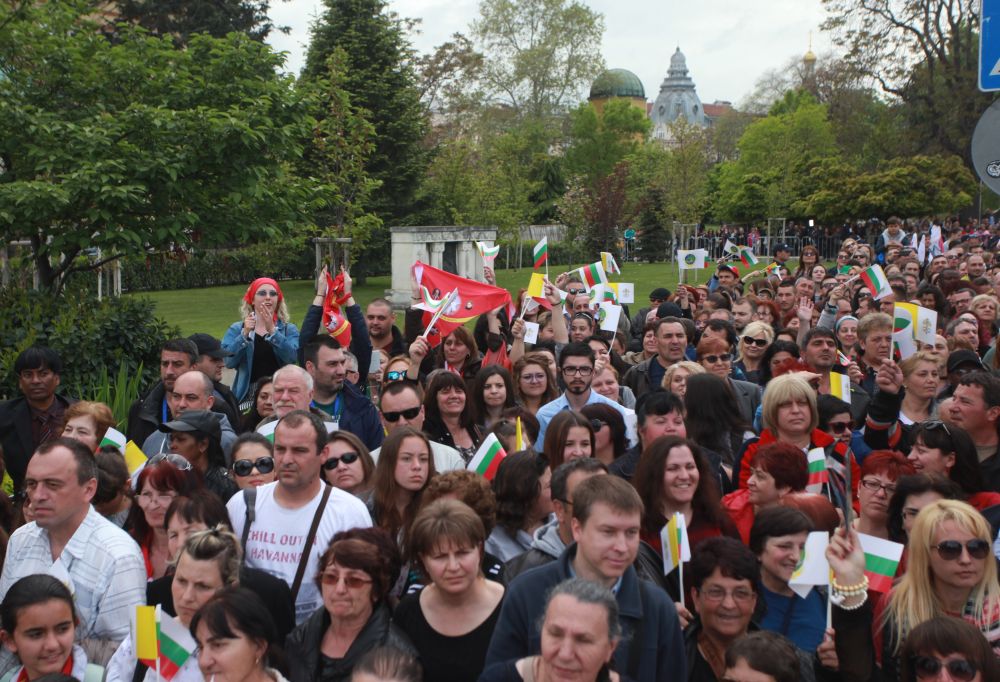 Папа Франциск в България