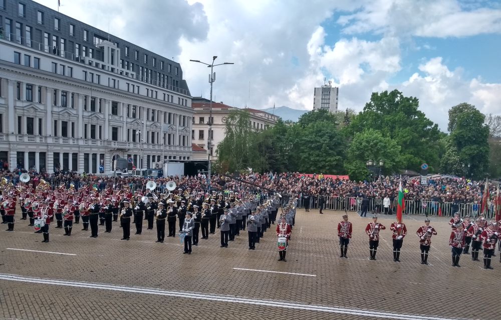 Парадът за Деня на храбростта и Българската армия