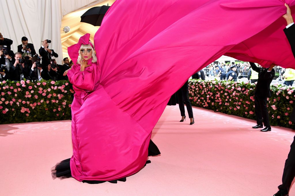 Лейди Гага на Met Gala 2019