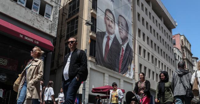 Свят Турски курорти На 23 юни плажът е затворен гласувайте