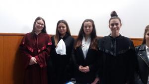 административен съд