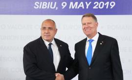  <p>Борисов в Сибиу: България чака позитивно решение за еврозоната</p> 