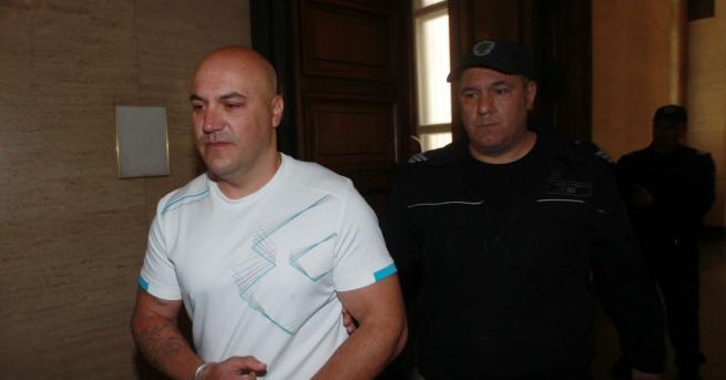 Стефан Стефанов който в края на март 2011 г опита