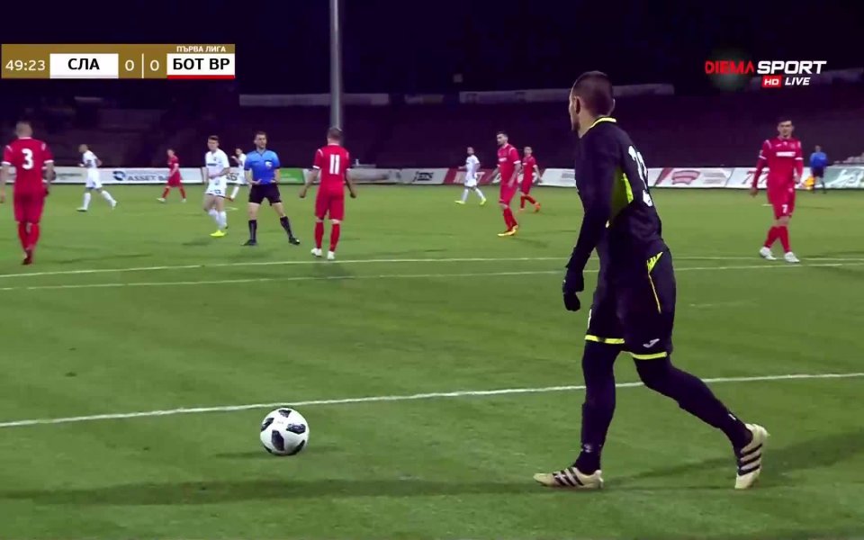 Съставите на Славия и Ботев Враца не успяха да си