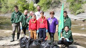 В Деня на реките еленските скаути почитстиха Христовския водопад