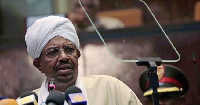 Суданските съдебни власти повдигнаха обвинения на сваления от власт президент