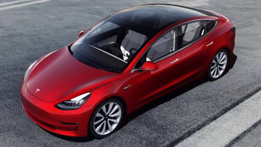  Tesla Model 3 