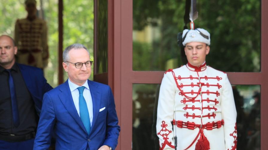  Панов след срещата при Радев: Разговорите са навременни 