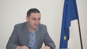 Константин Костов