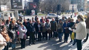 Автобус с медицински сестри от Пазарджишко се включва в националния