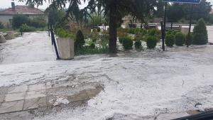 Градушка нанесе тежки щети в село Лесичово