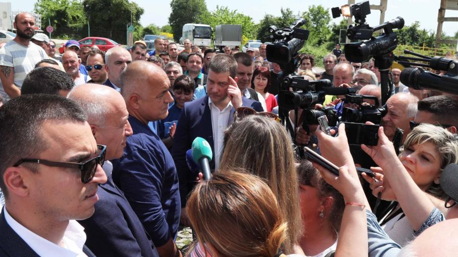  Борисов: Обзалагам се, че шаситата за BMW ще се вършат в Шумен 