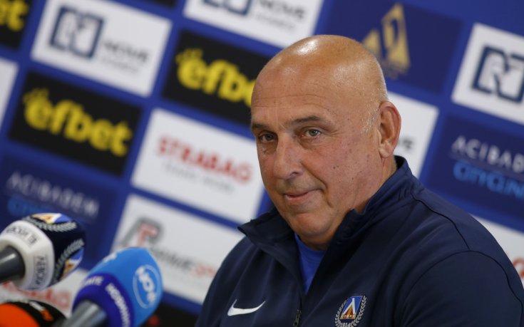 Стана ясно кой ще води Левски до края на сезона