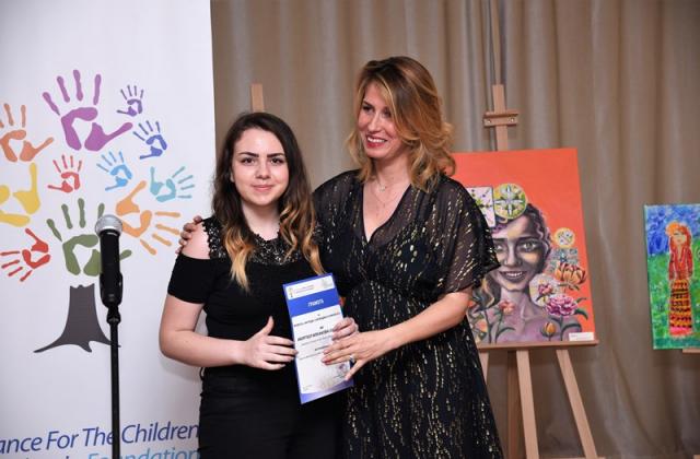 Златното момиче на българския шахмат Нургюл Салимова стана носител на приза „Шанс за таланта 2019“