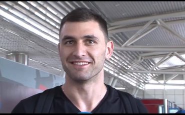 Волейболистът Цветан Соколов се завърна в България след спечелената титла
