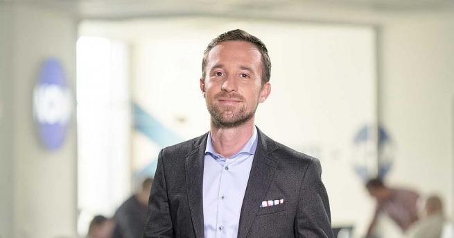 Журналистът Николай Василковски и операторът Станислав Илиев ще ни подарят