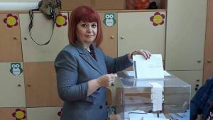 Гергана Микова избори