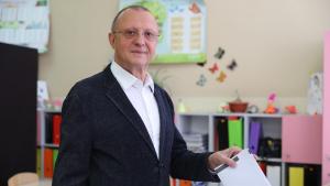 Нунев