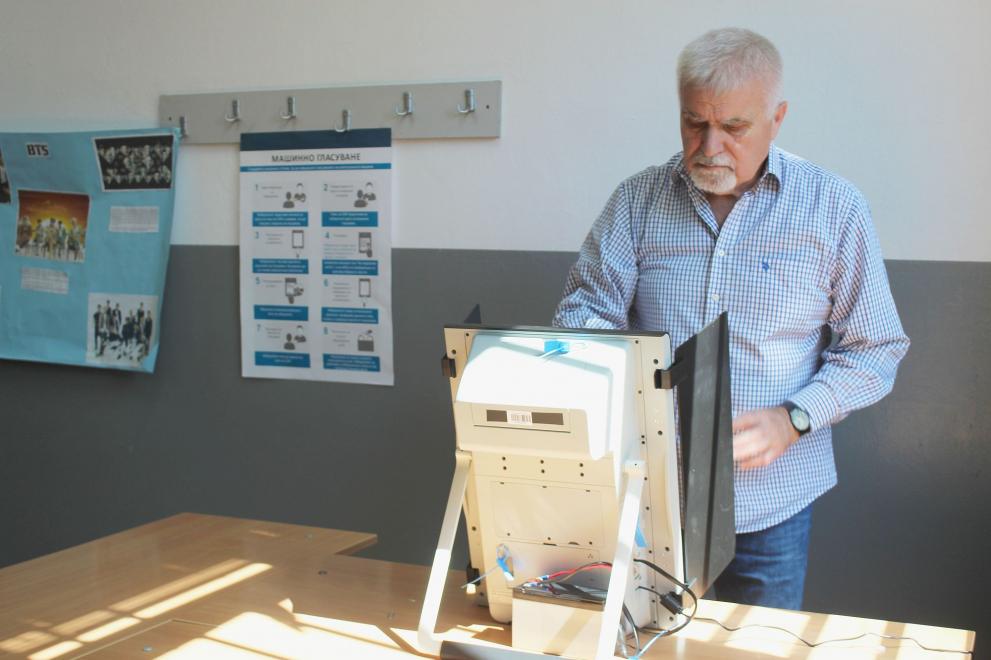 Депутатът Д.Бояджиев: Гласувах най-после да станем нормална държава