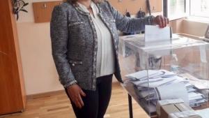 Деница Златева