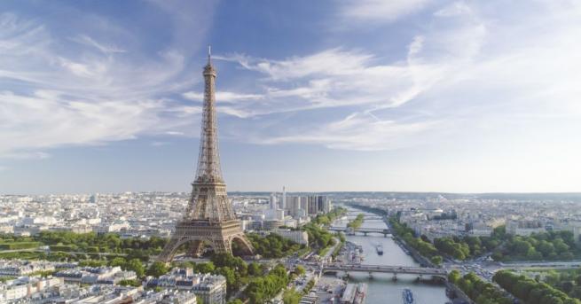 От днес в Париж влезе в сила забрана за пушене