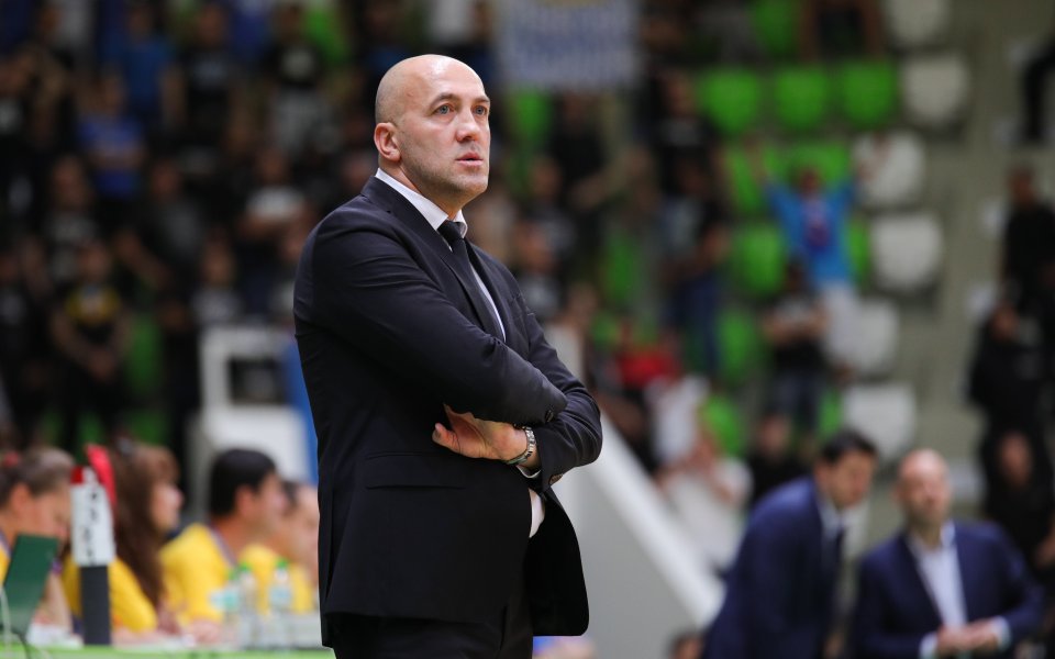Треньорът на Балкан анонсира раздяла с клуба