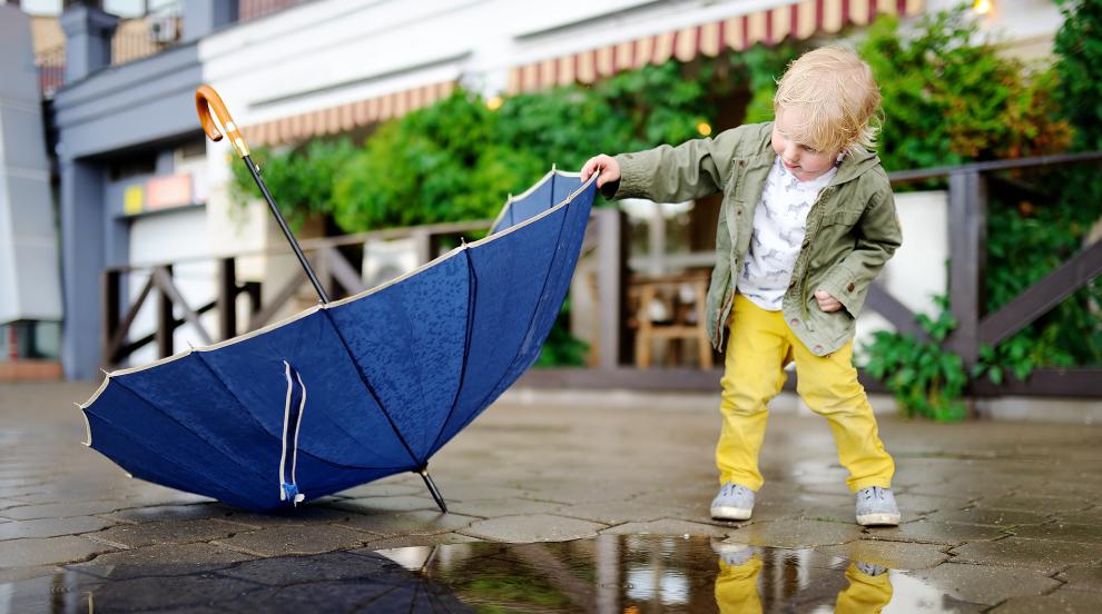 Седмицата започва с превалявания и температури между 2° и 14°